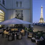 Shangri-La Hotel, Paris