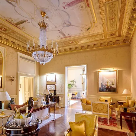 Shangri-la 5* Parigi