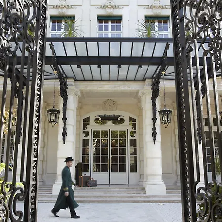 Shangri-la Hotel Parigi