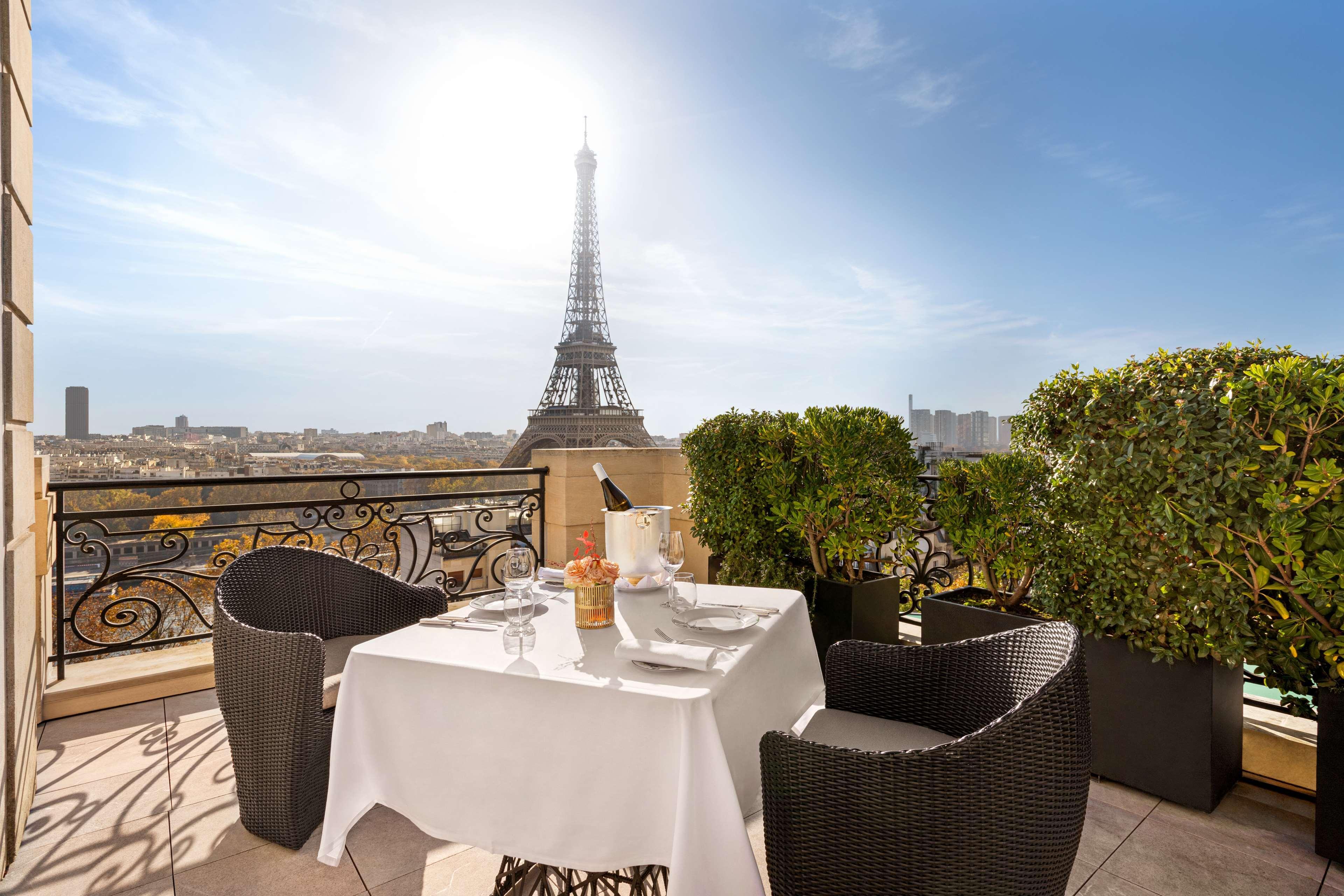 Hotel Shangri-la Hotel, 5*