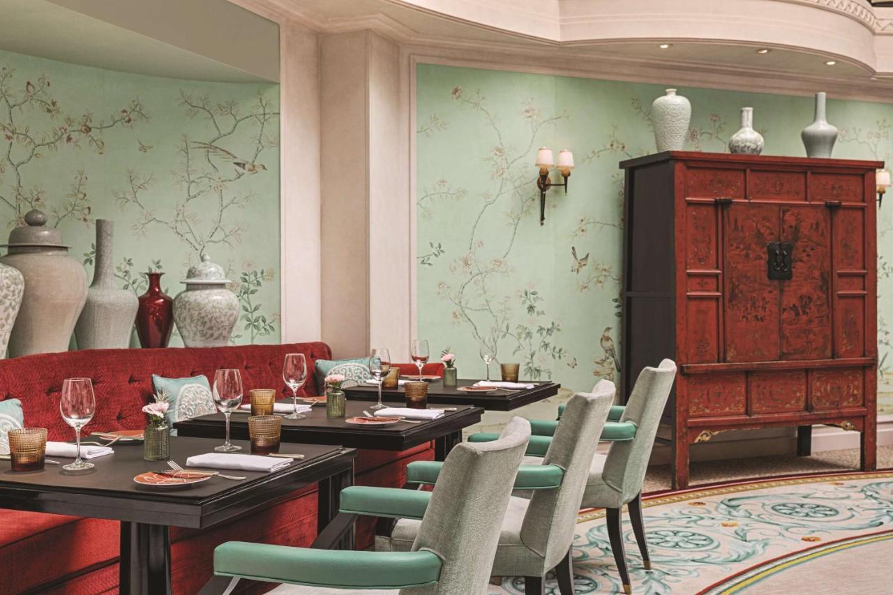 Shangri-la Hotel, Hotel 5*