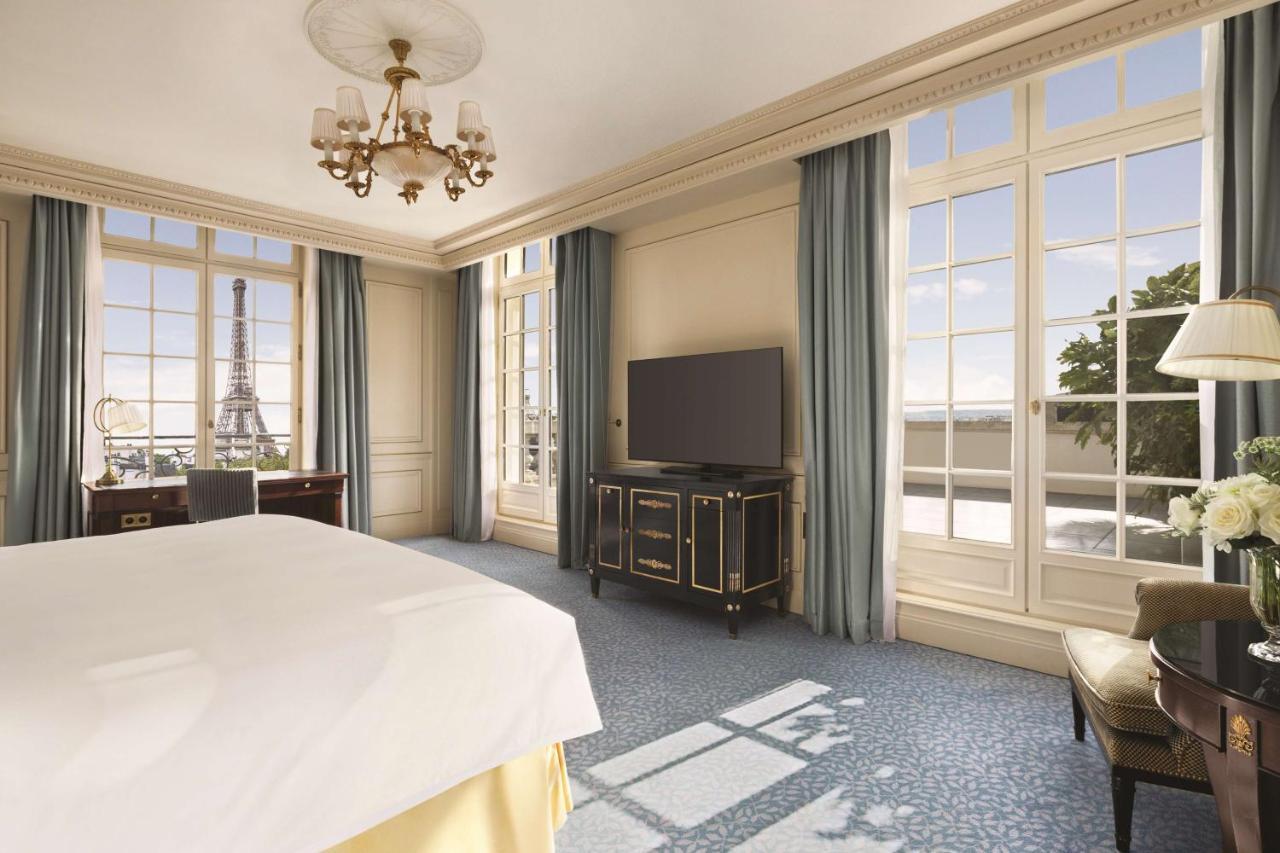 Shangri-la Hotel, Parigi