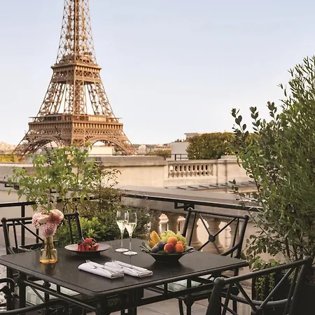 Shangri-la Paris