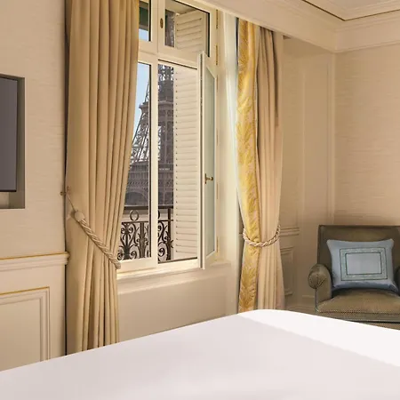 Shangri-la 5* Paris