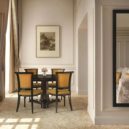 Hotel Shangri-la Paris
