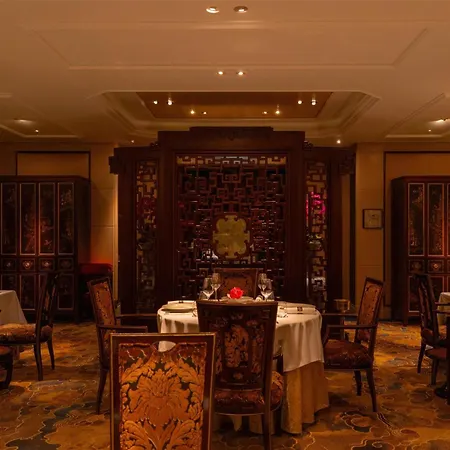 Shangri-la 5* Paris